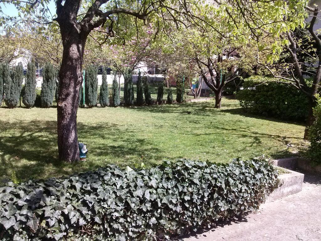Apartments Garden Ζάγκρεμπ Εξωτερικό φωτογραφία
