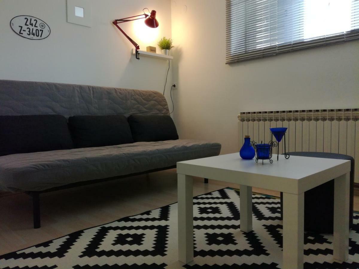 Apartments Garden Ζάγκρεμπ Εξωτερικό φωτογραφία